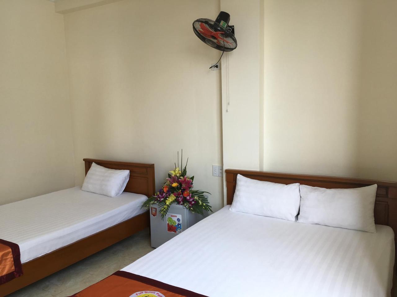 Full Moon Party Hotel Hajfong Zewnętrze zdjęcie